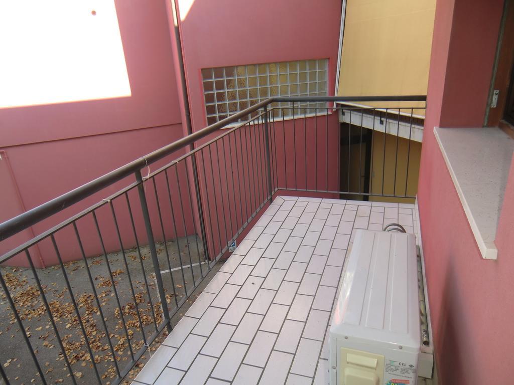 Residence Daytona Appartamento Due Camere E Posto Spiaggia Incluso Caorle Chambre photo